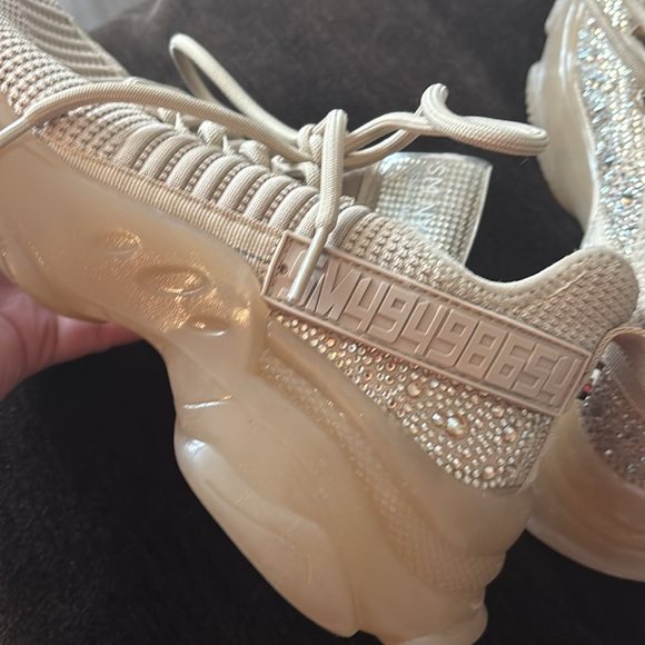 New, no box, worn for half a day only. - Picture 7 of 10